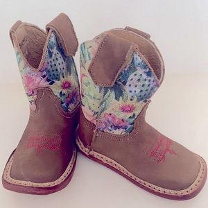 Boot barn cowgirl boots